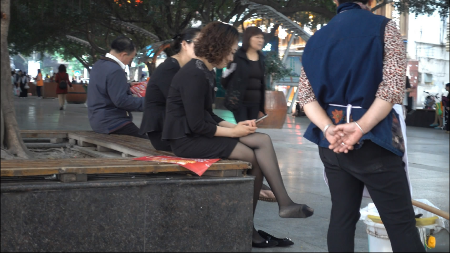 streetsnapnylon[00 01 27][20181205 224522 8]